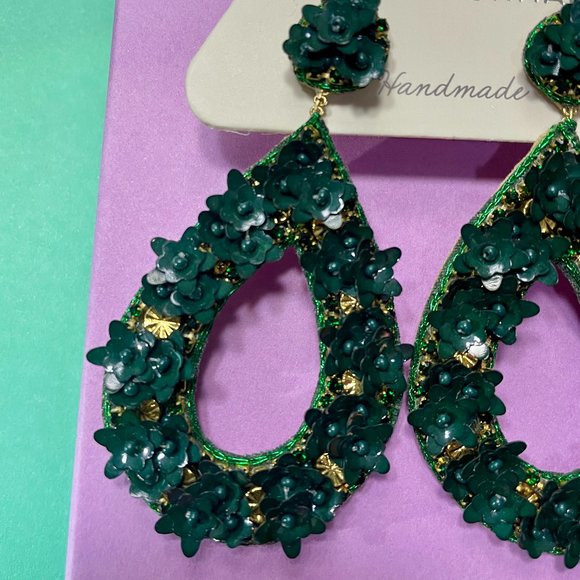 NWT Deepa Gurnani Anthro Beaded Crystal Flower Statement Earrings Forest Green - Picture 8 of 14